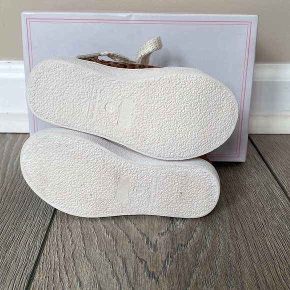 NWB Maggie and Zoe animal print toddler shoes size 7 - Picture 4 of 4